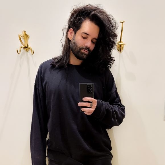 Meet your Posher, Jonathan - Picture 2 of 4